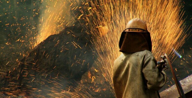 Affiche l'acier a coulé dans nos veines