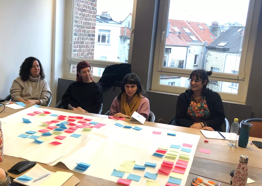 Ateliers autodéfense financière féminine